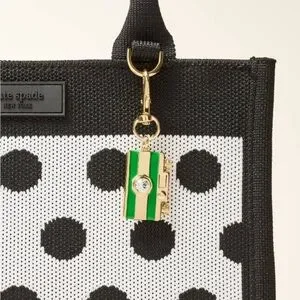 完売品♪Kate Spade×TARGETコラボ★ストロベリーバッグチャーム kate spade | Bags | Kate Spade Target Green Stripe Bag With